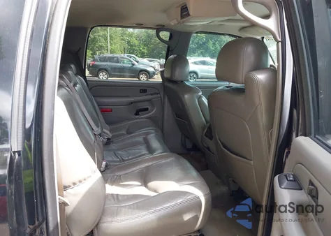 2006 Chevrolet Suburban 1500 Ltz z USA, uszkodzony, nr VIN 3GNFK16UX6G117374